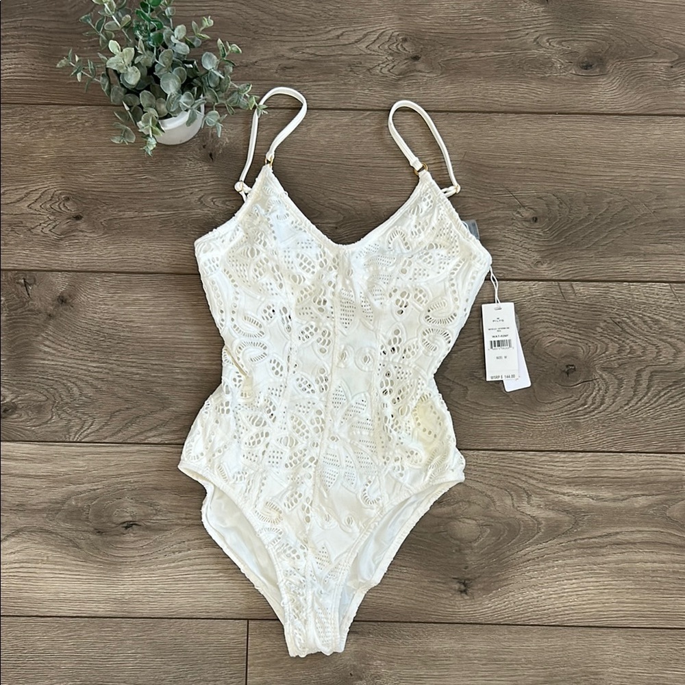 NWT Pilyq White Lace One Piece with Adjustable Straps Size Medium